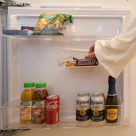 アパート Granaria Jacuzzi Premium By Downtown