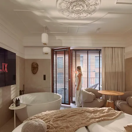 Granaria Jacuzzi Premium By Downtown アパート *